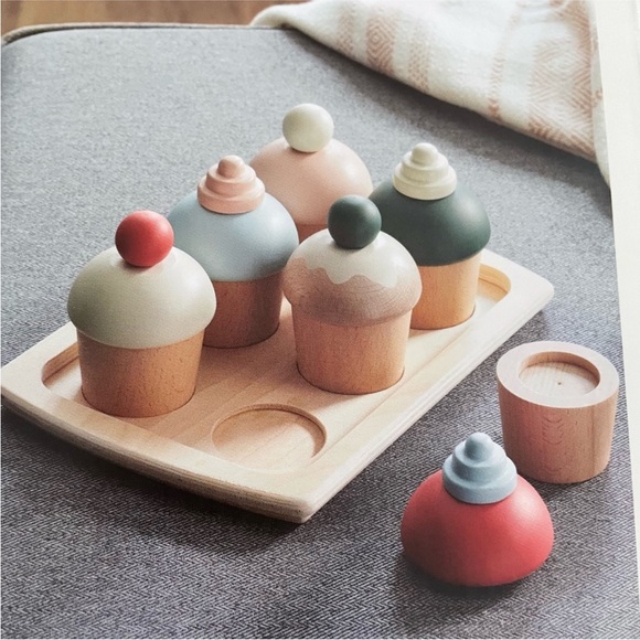 NEW Wooden Toy Cupcake Set - Hearth & Hand™ with Magnolia - Picture 4 of 5